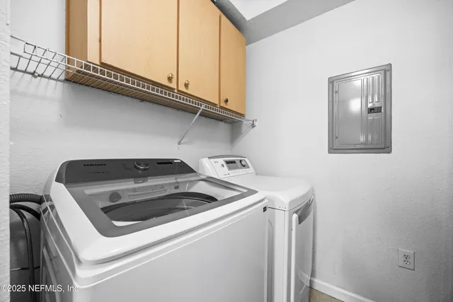 $199,000 | 10075 Gate Parkway North, Unit 2505, Jacksonville, FL 32246