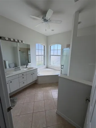 $2,500 | 7803 50th Place East, Bradenton, FL 34203