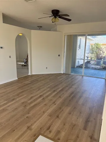 $2,600 | 7803 50th Place East, Bradenton, FL 34203