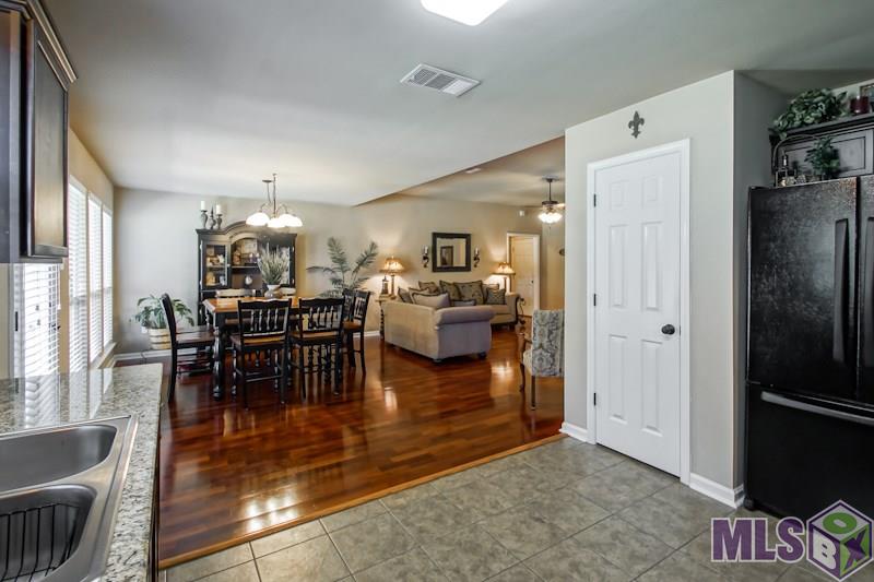 11489 Rosedale Avenue Denham Springs, LA 70726 - Photo 10 of 27 Gallery Image 10
