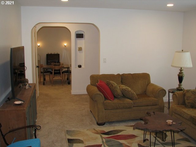 203 First Street Fossil, OR 97830 - Photo 5 of 23 Gallery Image 5