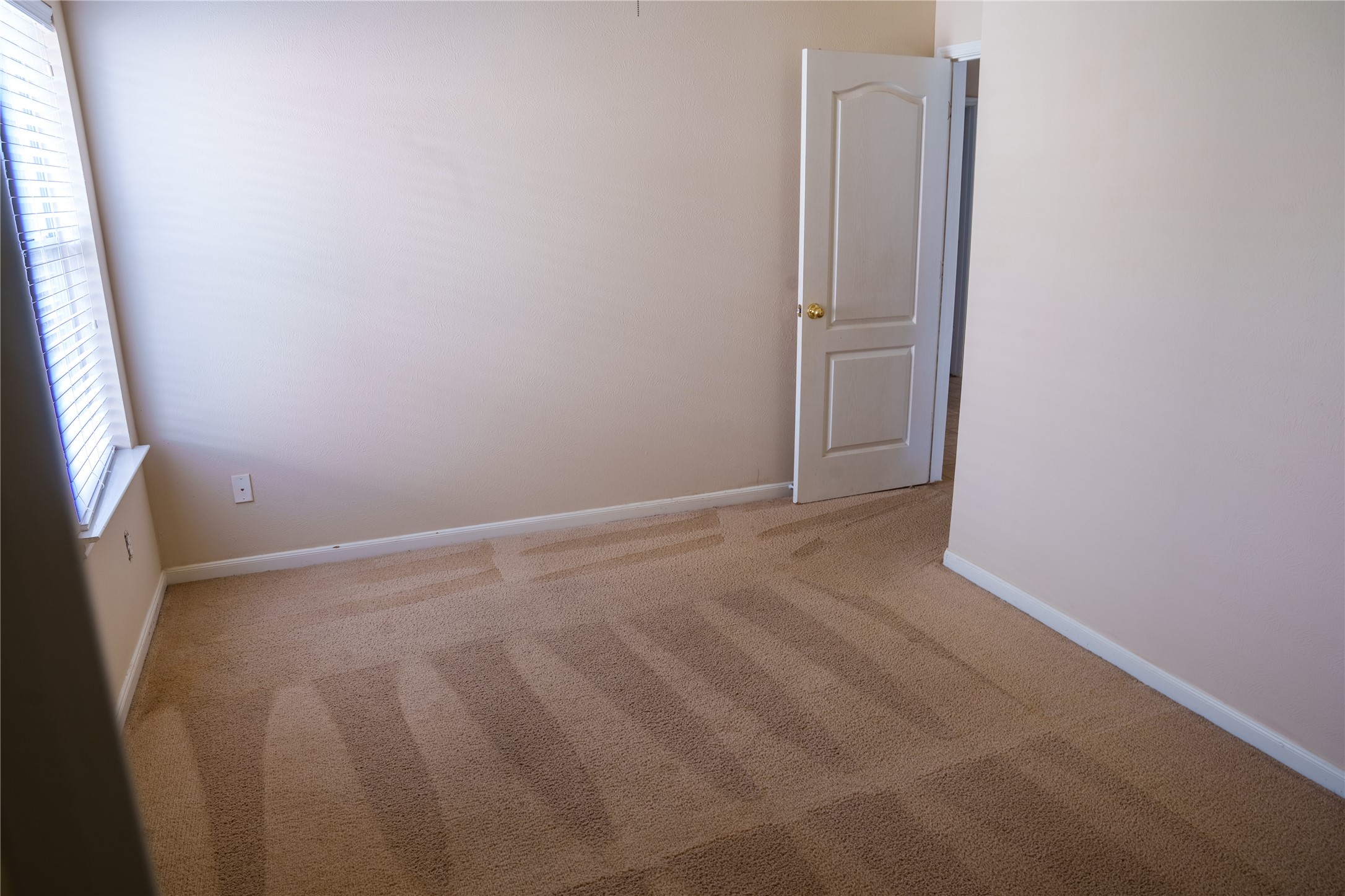 8515 Clarkman Ridge Lane Cypress, TX 77433 - Photo 17 of 22 2nd bedroom