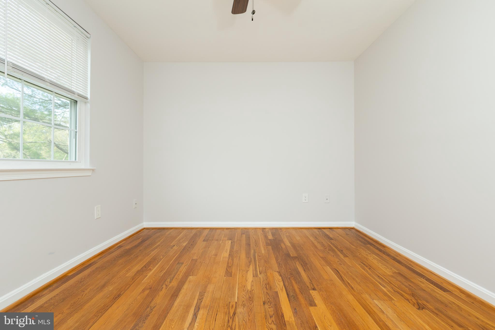 9004 Roundleaf Way Gaithersburg, MD 20879 - Photo 24 of 55