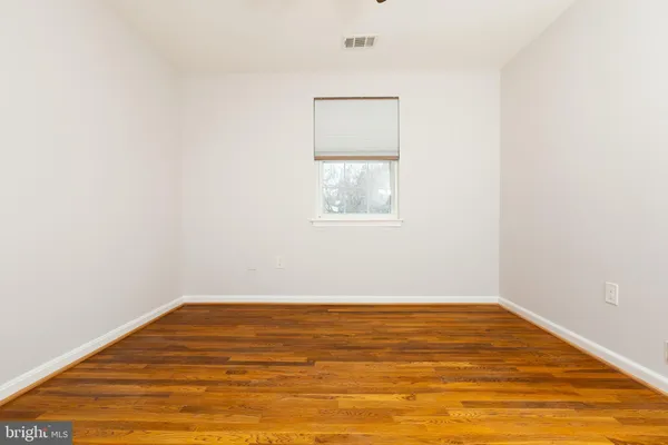 $3,850 | 9004 Roundleaf Way, Gaithersburg, MD 20879