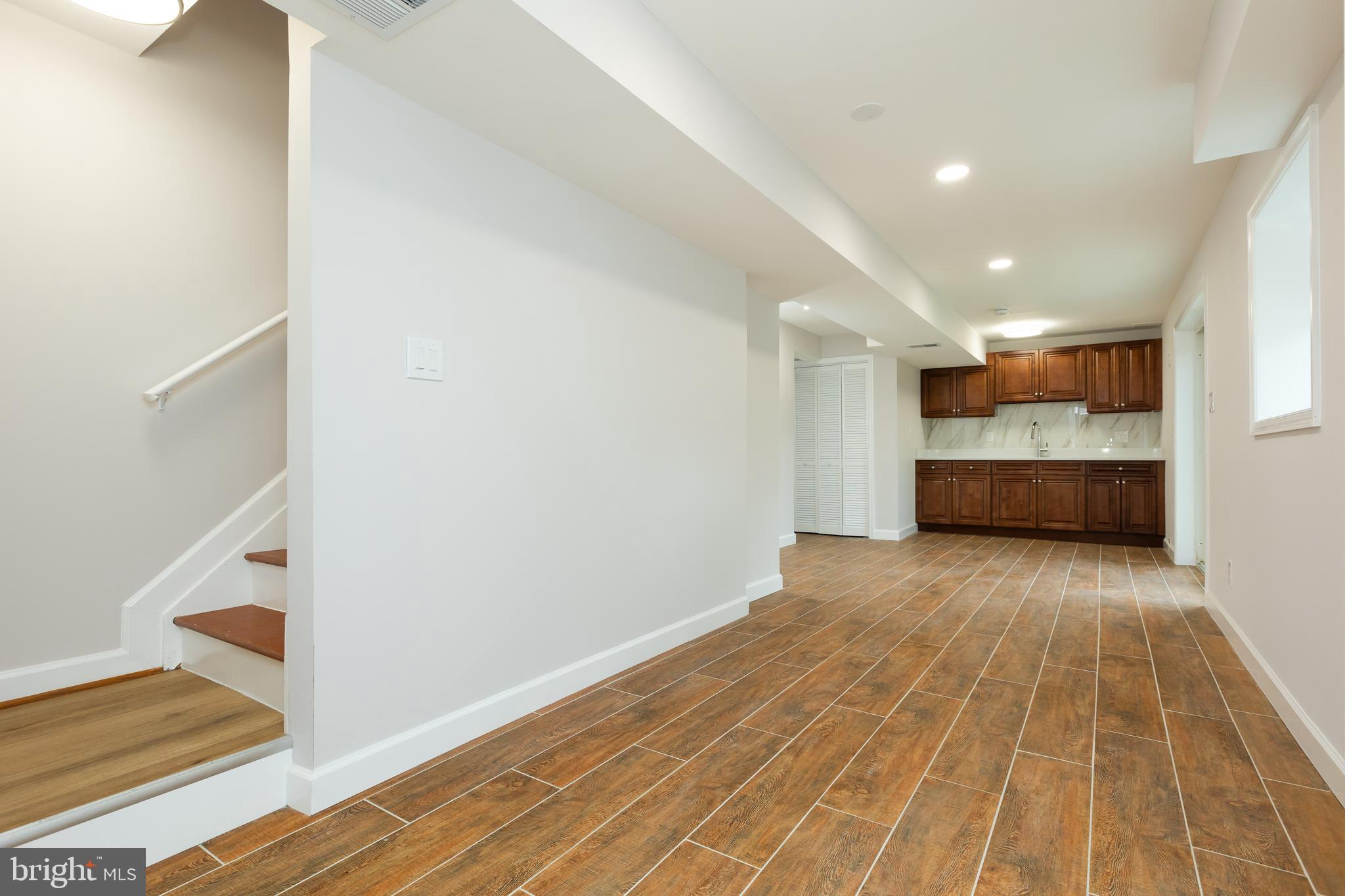 9004 Roundleaf Way Gaithersburg, MD 20879 - Photo 33 of 55