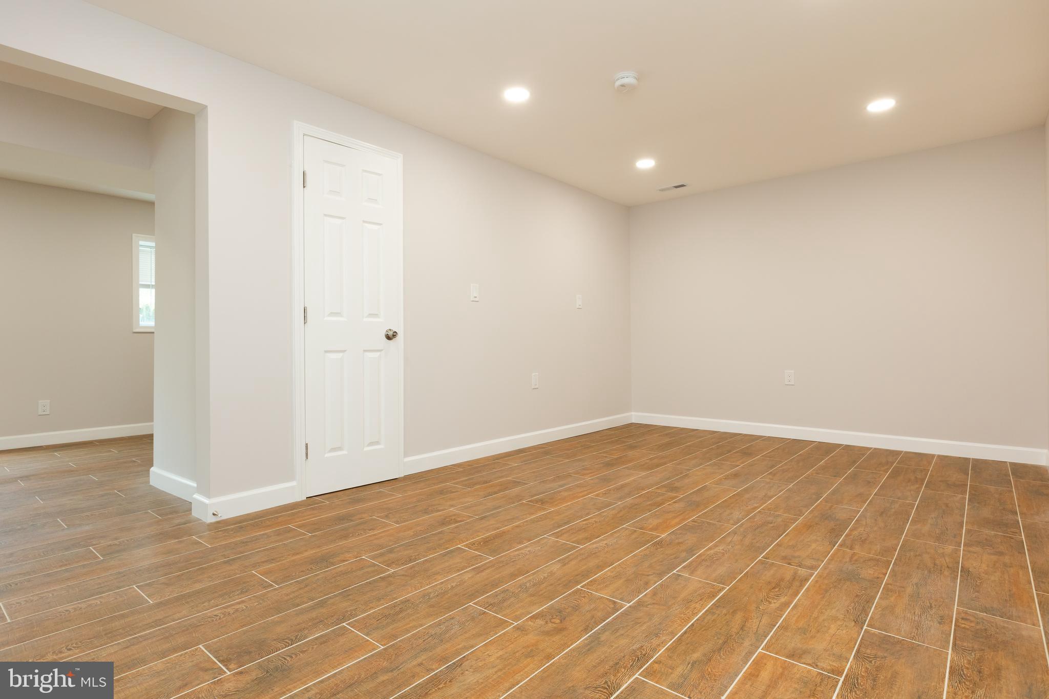 9004 Roundleaf Way Gaithersburg, MD 20879 - Photo 40 of 55