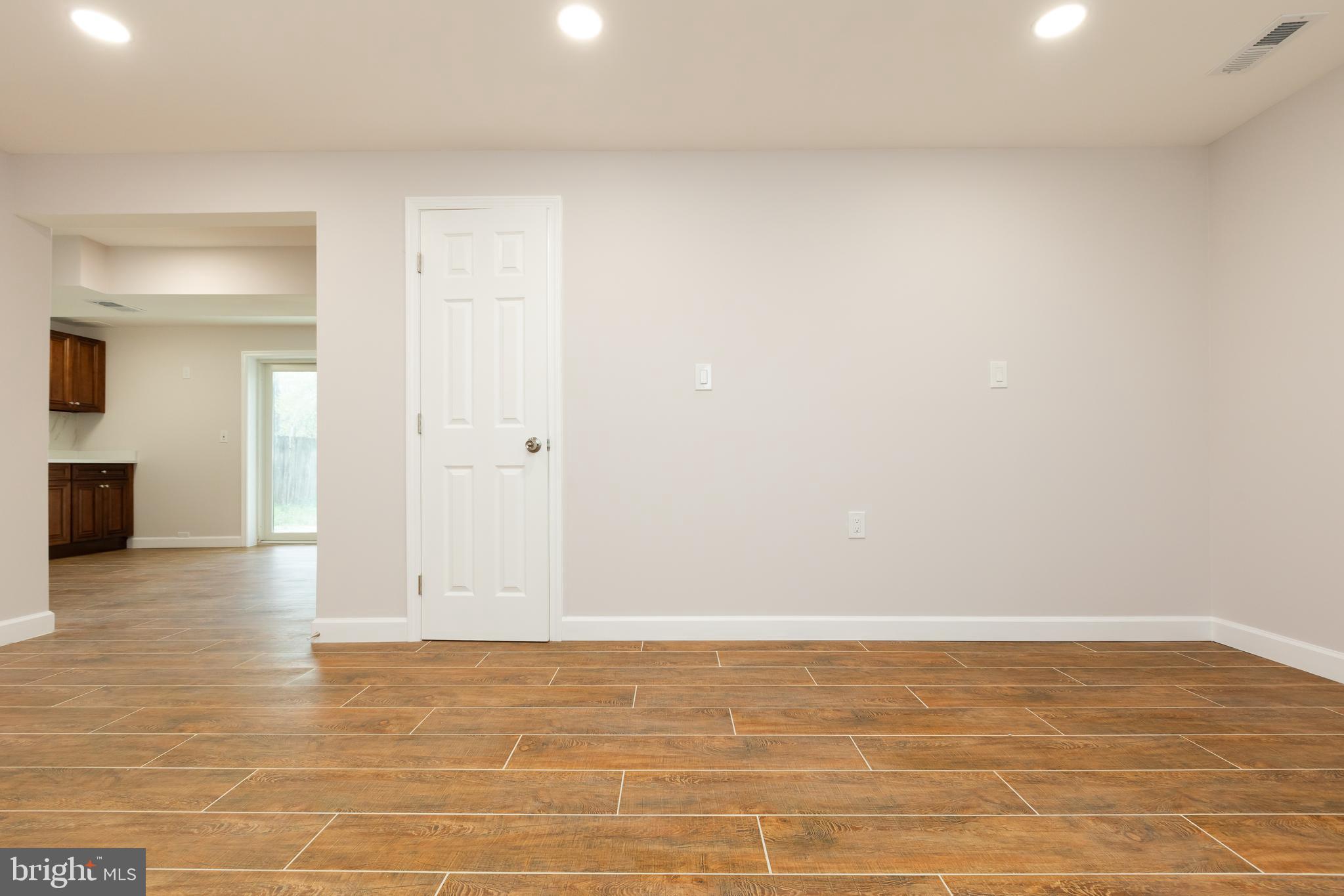 9004 Roundleaf Way Gaithersburg, MD 20879 - Photo 42 of 55