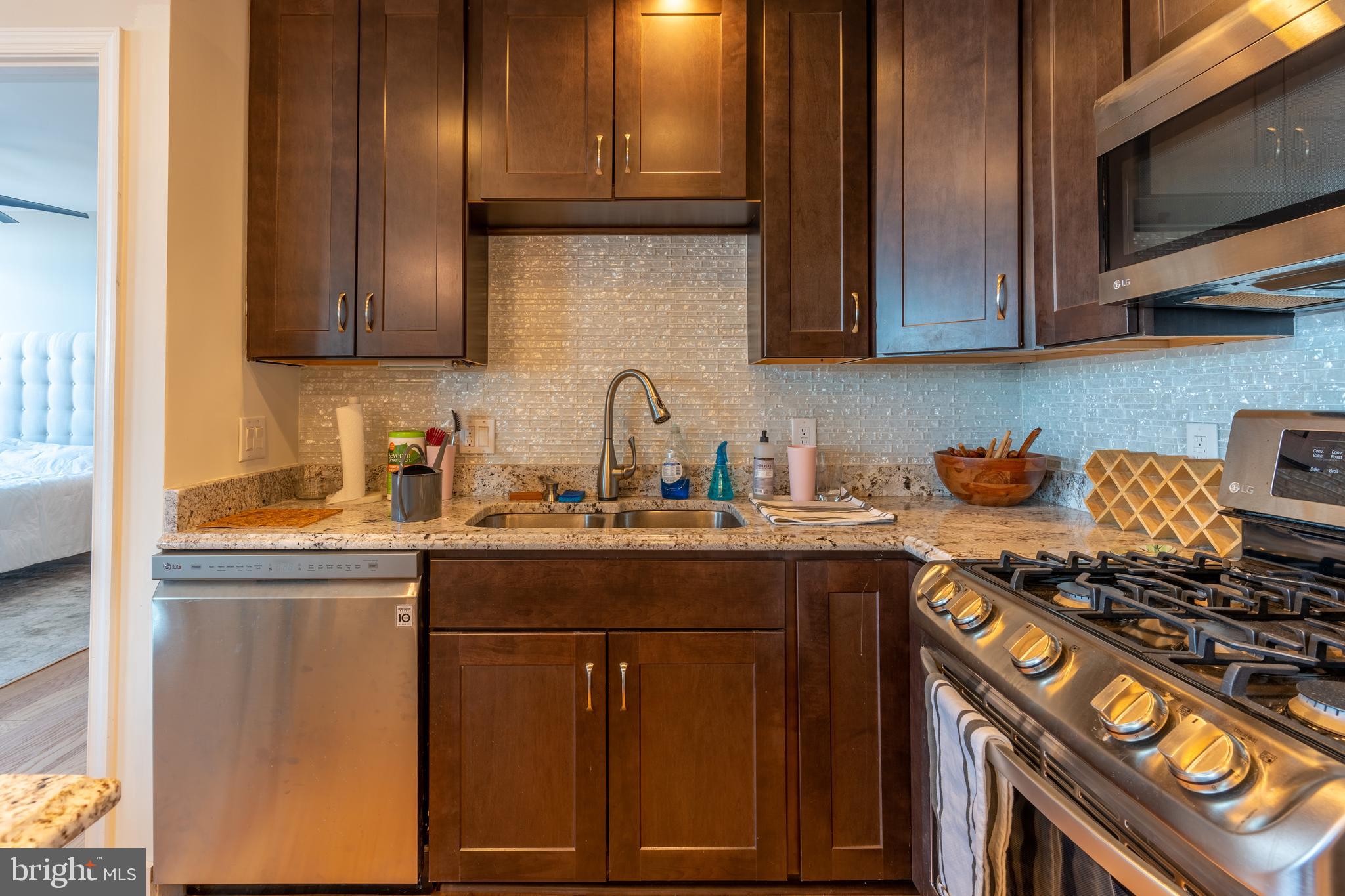 1830 Fountain Drive, Unit 1003 Reston, VA 20190 - Photo 12 of 30