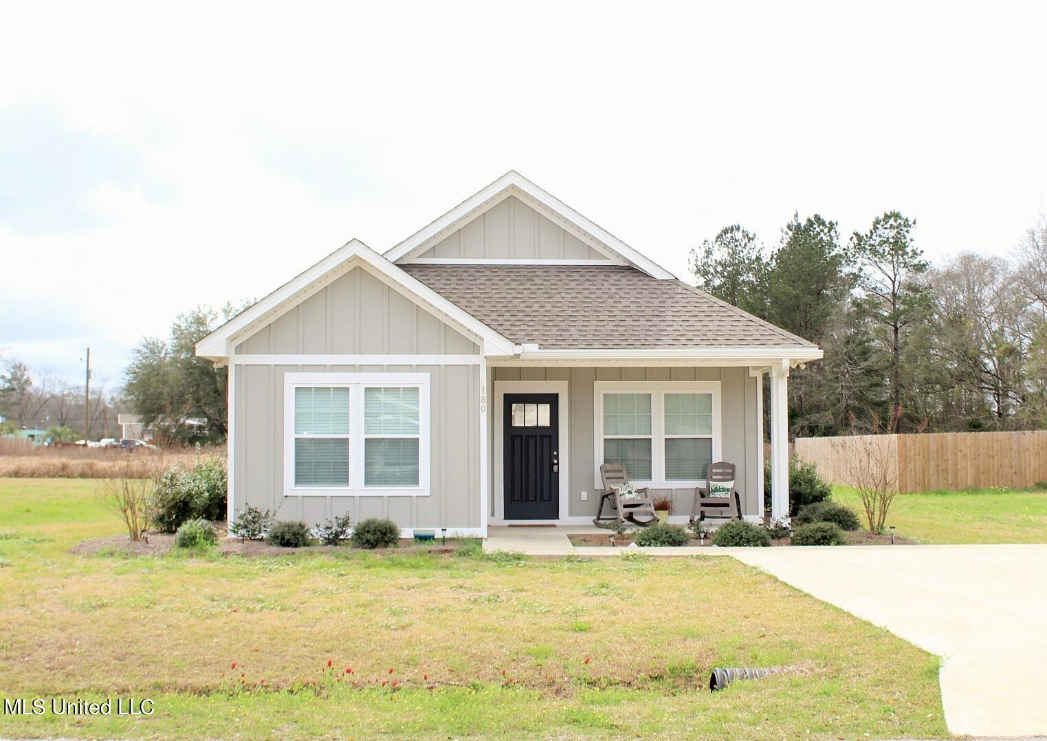 180 Ridge Lane Lucedale, MS 39452 - Photo 1 of 19 1