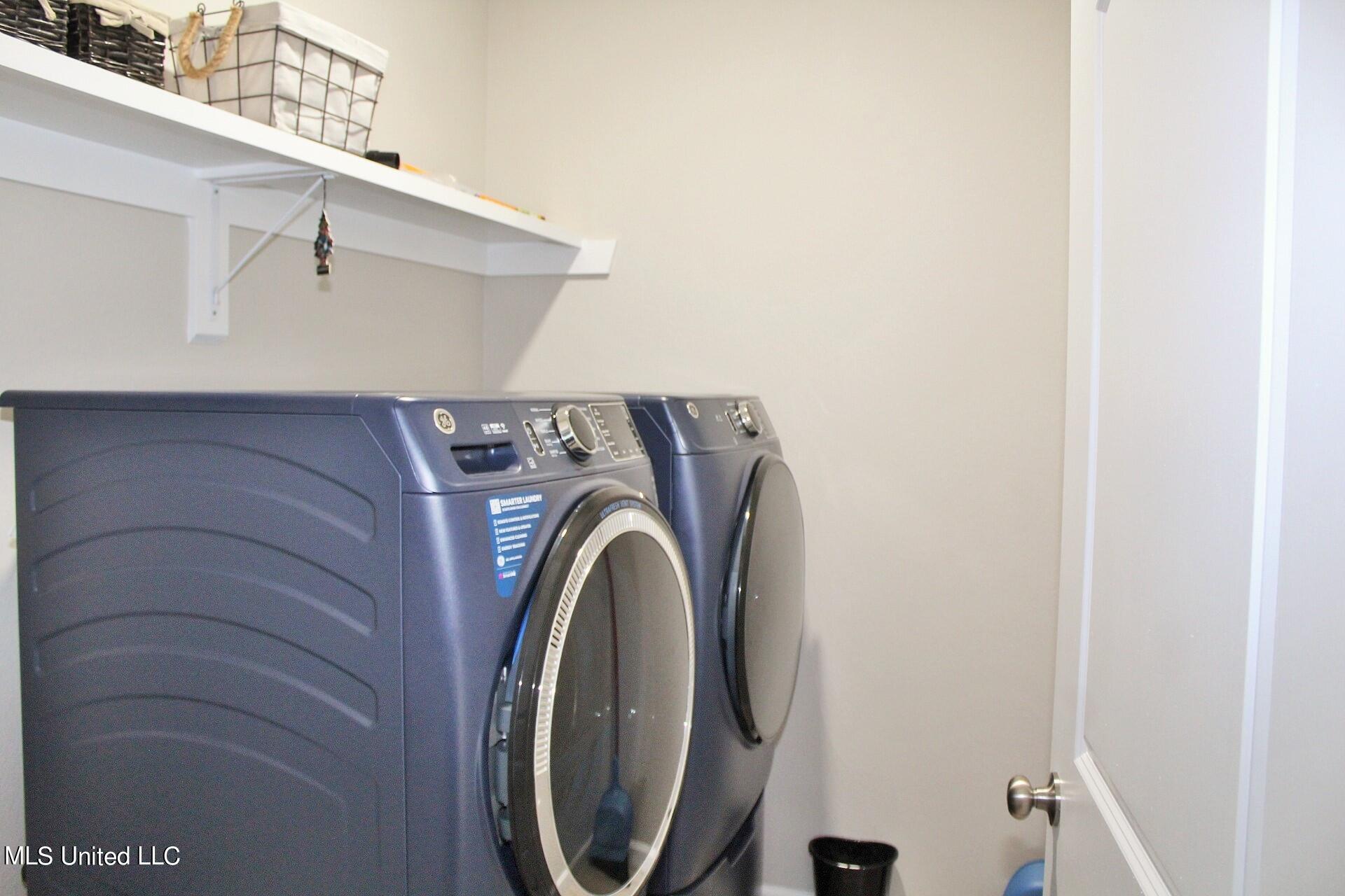 180 Ridge Lane Lucedale, MS 39452 - Photo 16 of 19 Laundry Room