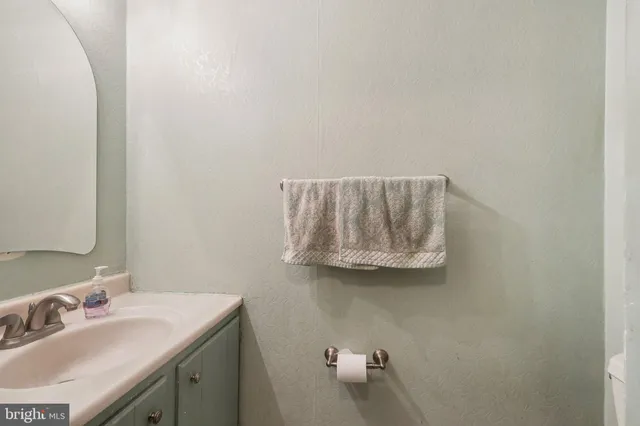 $455,000 | 6 Horseshoe Court, Tabernacle, NJ 08088