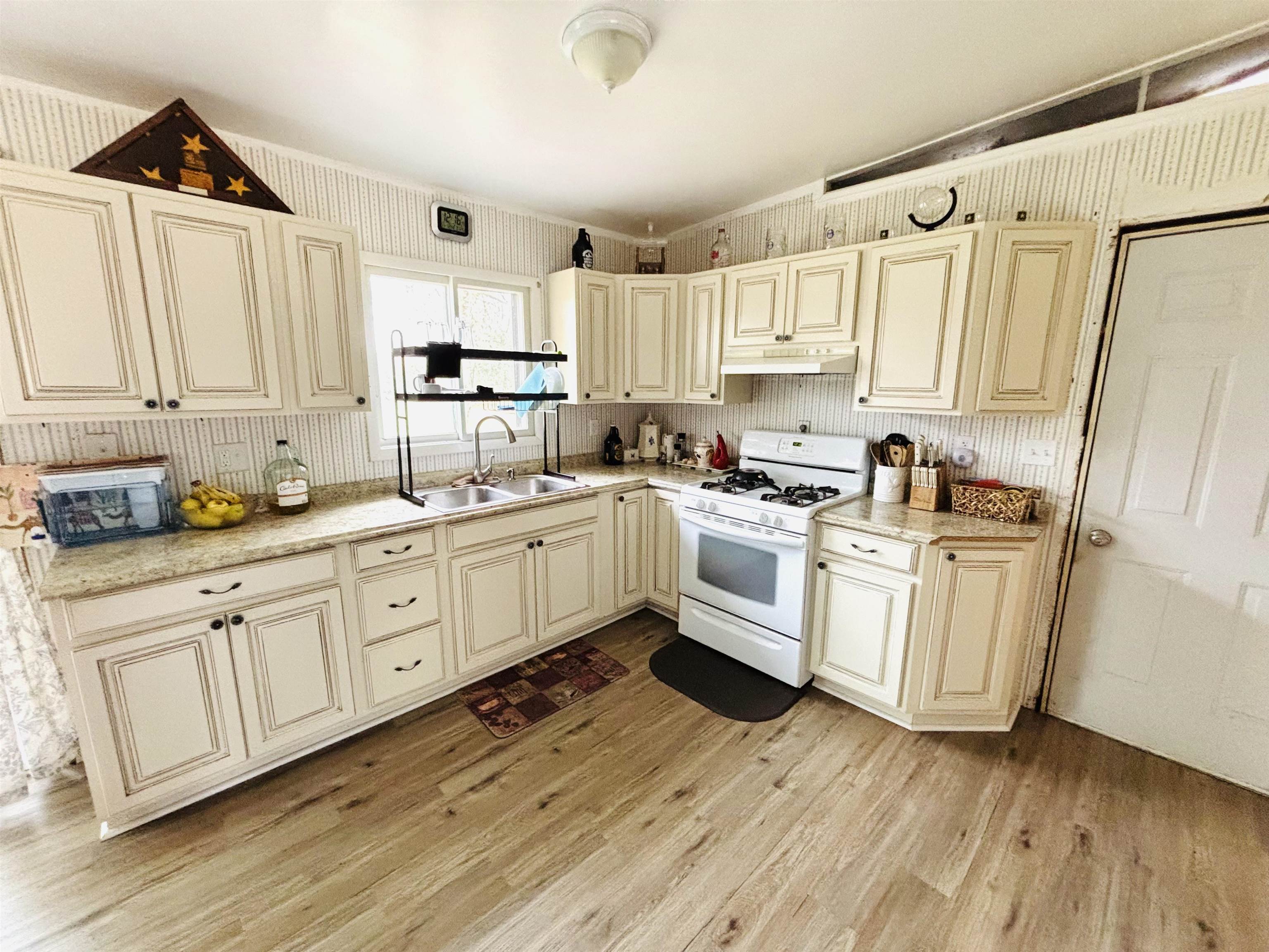 403 High Street Bay City, MI 48708 - Photo 11 of 17 Gallery Image 11