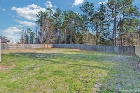 2805 Clearbrook Way Haughton, LA 71037 - Photo 32 of 33 a view of outdoor space with trees all around