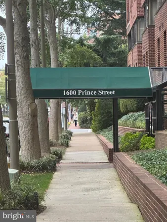 $4,295 | 1600 Prince Street, Unit 101, Alexandria, VA 22314