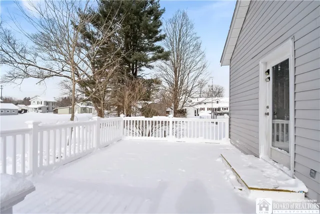 $1,475 | 101 Valley Street, Chautauqua, NY 14757