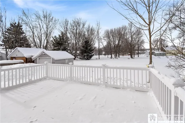 $1,475 | 101 Valley Street, Chautauqua, NY 14757