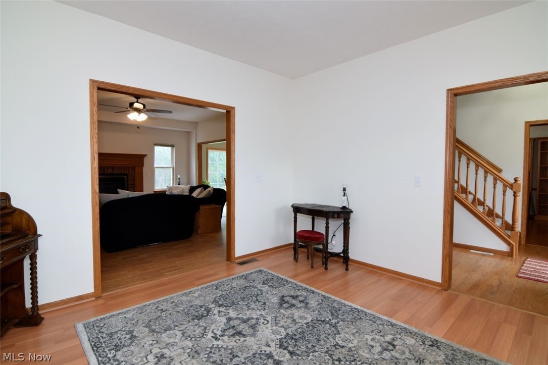 6967 Auburn Ridge Road Painesville, OH 44077 - Photo 7 of 47