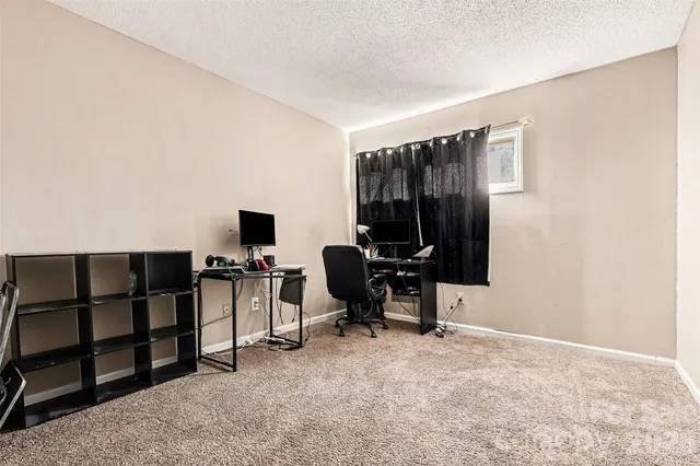 $243,500 | 6102 Honeysuckle Lane, Charlotte, NC 28212