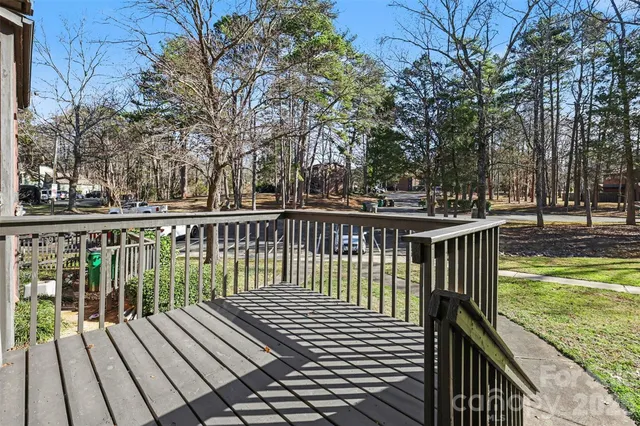 $243,500 | 6102 Honeysuckle Lane, Charlotte, NC 28212