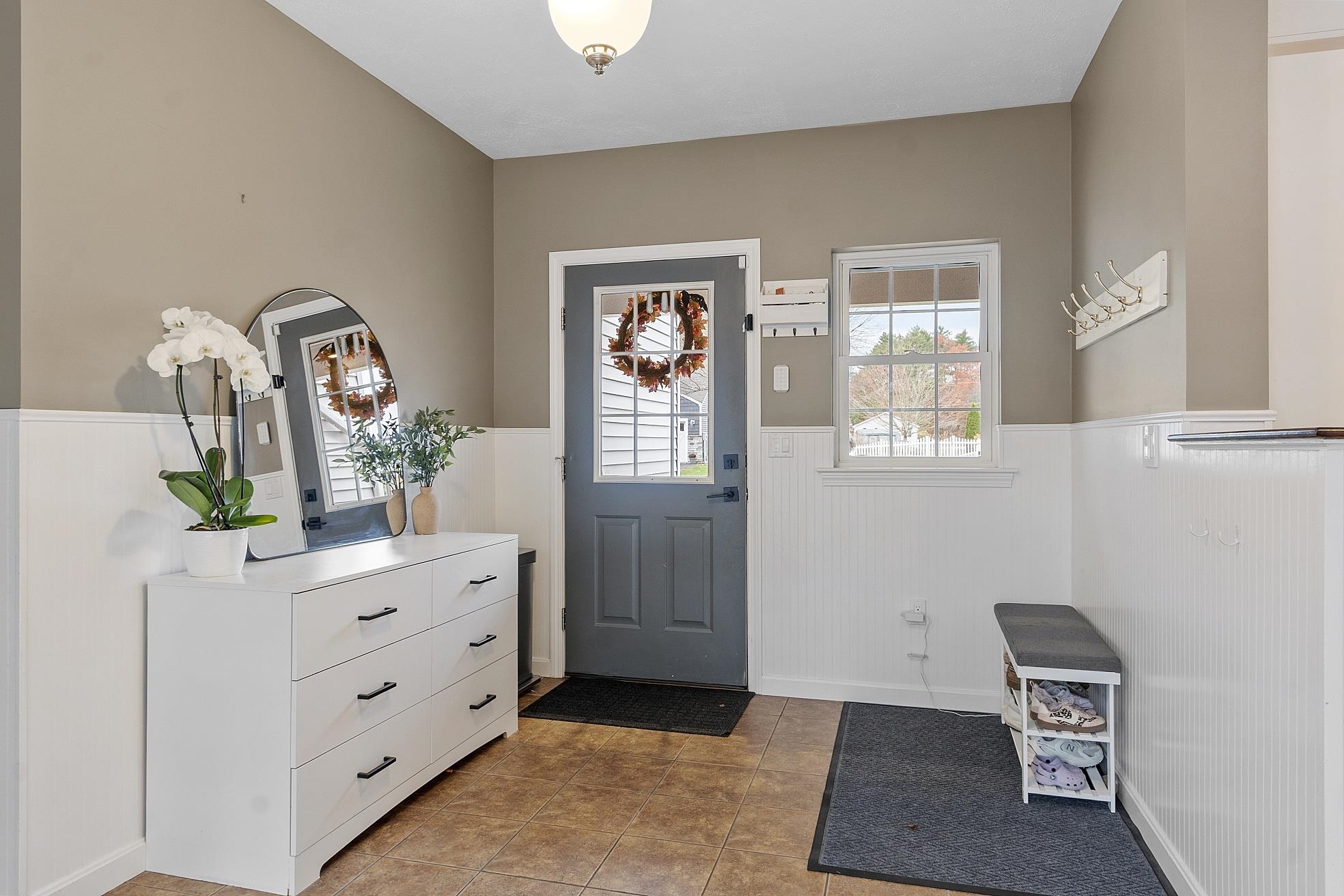 3 Independence Drive Merrimack, NH 03054 - Photo 4 of 59