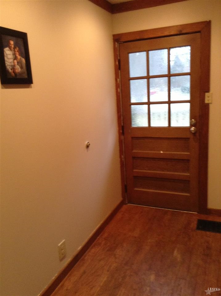 1053 Winchester Street Decatur, IN 46733 - Photo 6 of 18