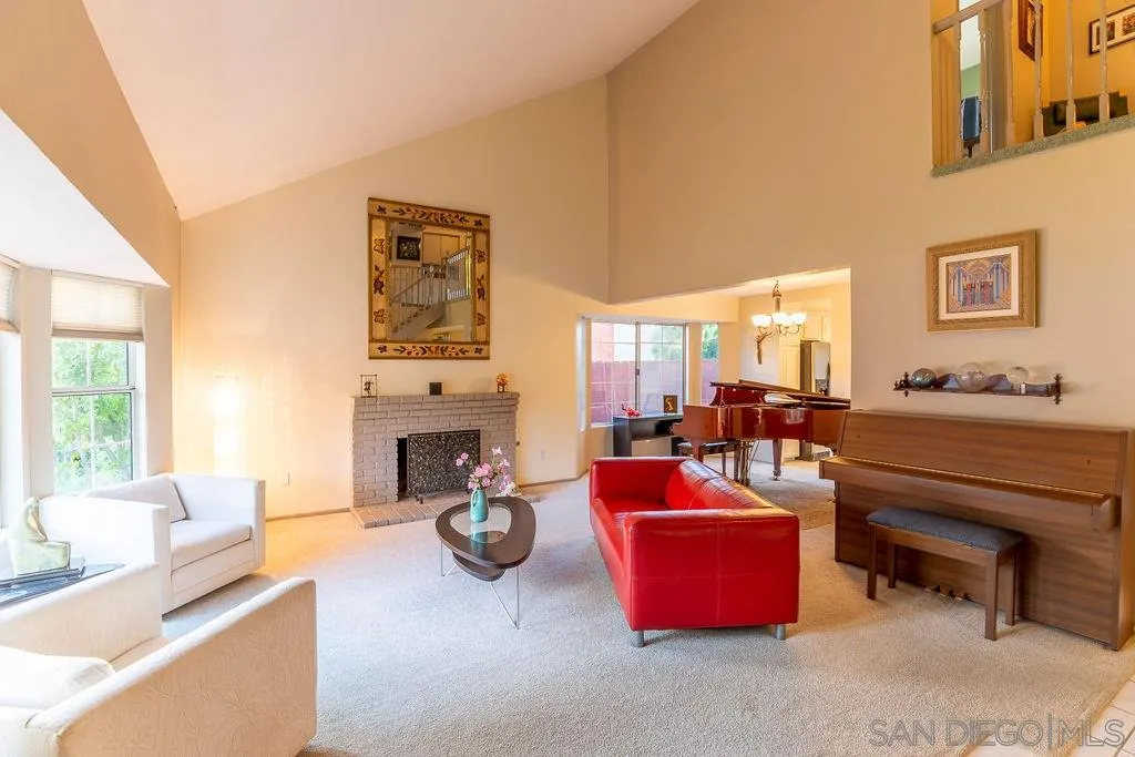 2123 Wind River Road El Cajon, CA 92019 - Photo 5 of 25 Gallery Image 5