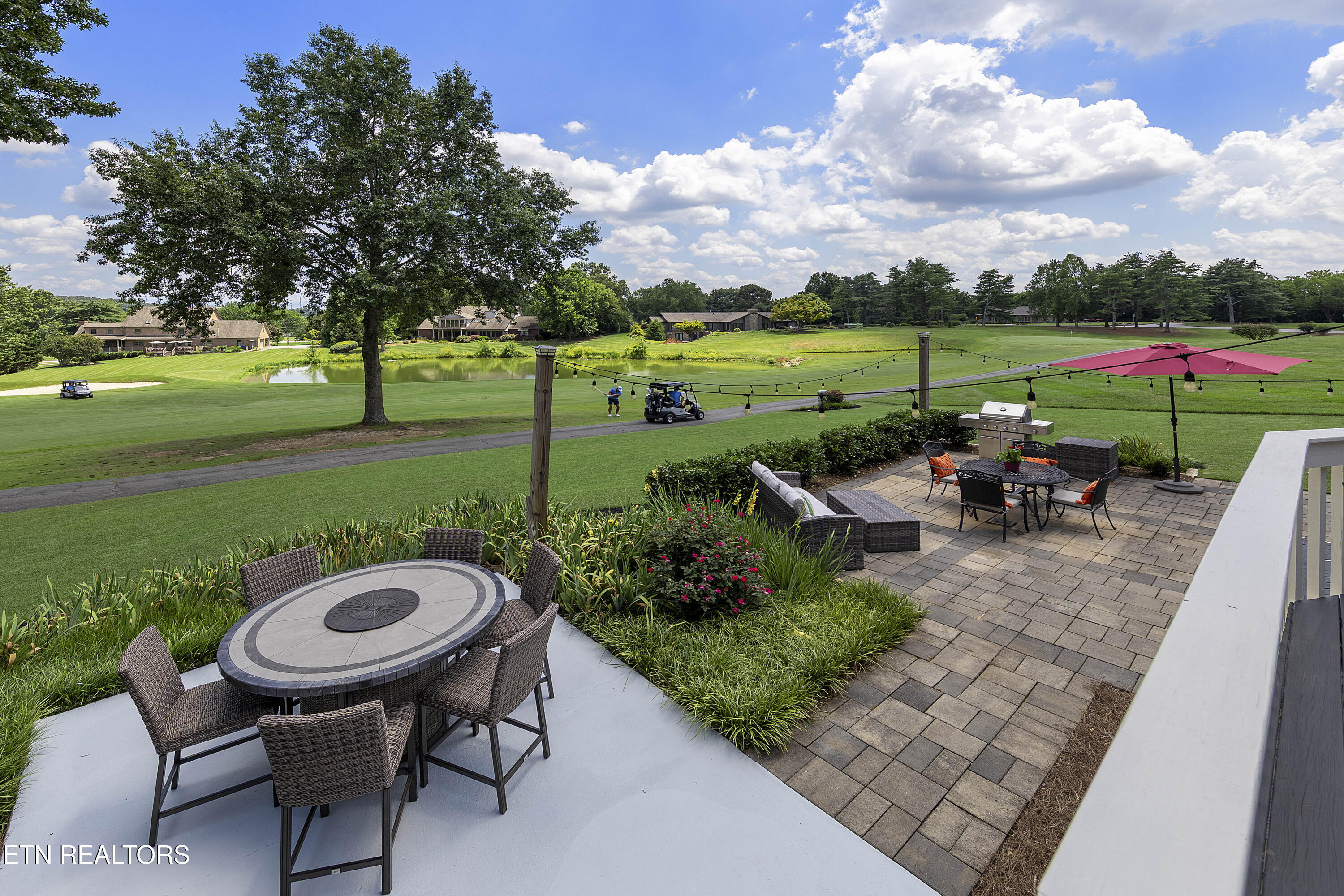 208 Baltusrol Road Knoxville, TN 37934 - Photo 33 of 38 Effortles Entertainment