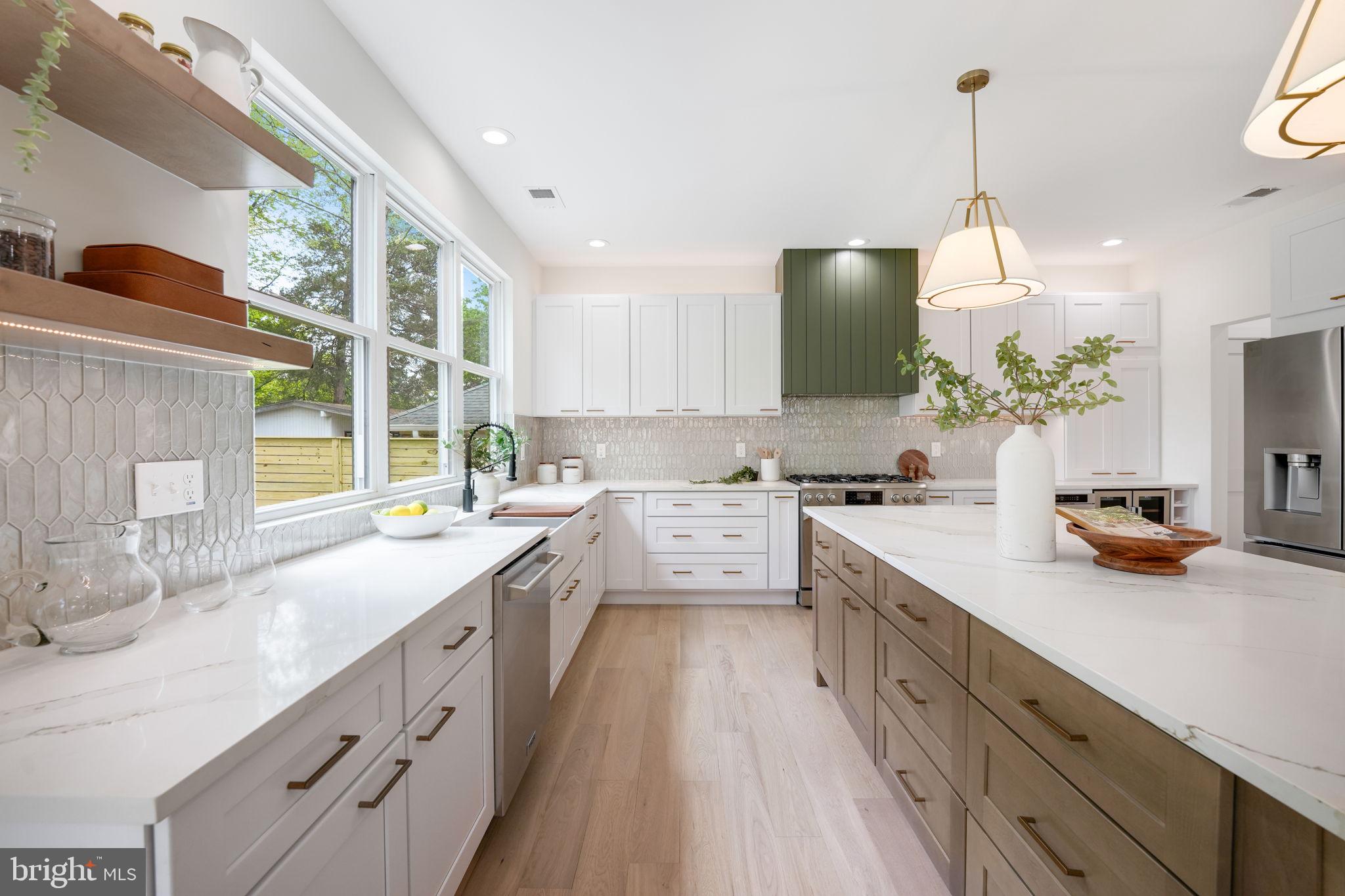 1703 Shenandoah Road Alexandria, VA 22308 - Photo 13 of 54