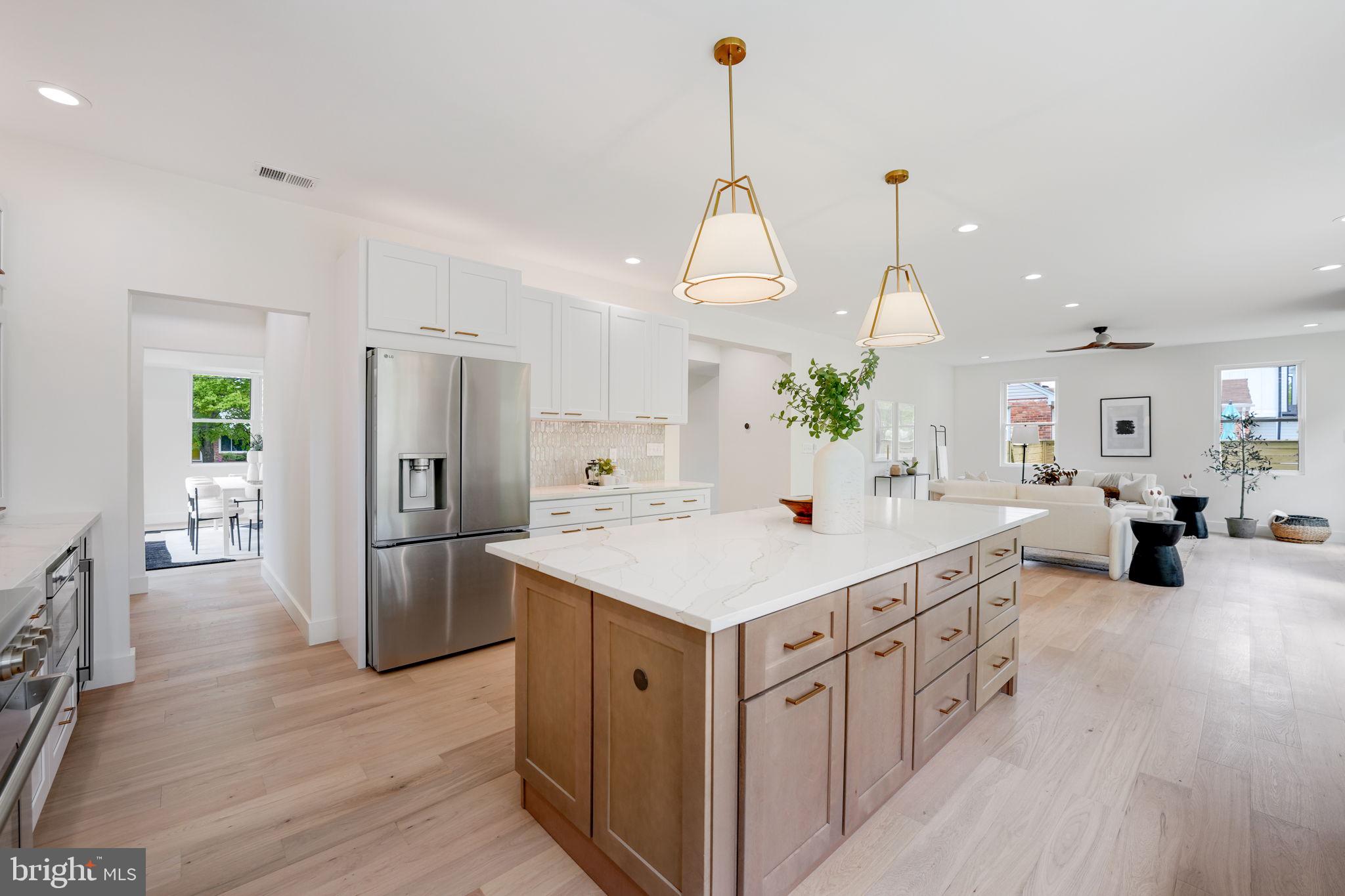 1703 Shenandoah Road Alexandria, VA 22308 - Photo 14 of 54
