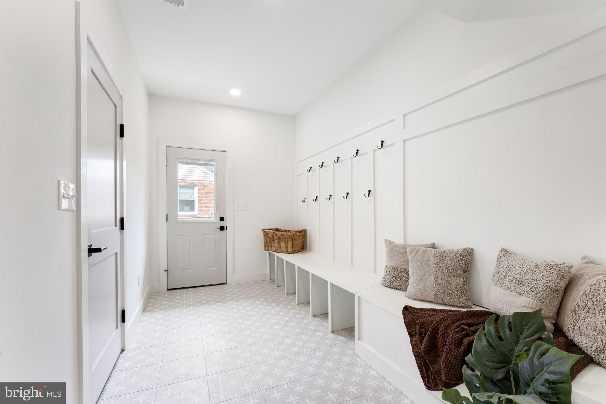 1703 Shenandoah Road Alexandria, VA 22308 - Photo 20 of 54