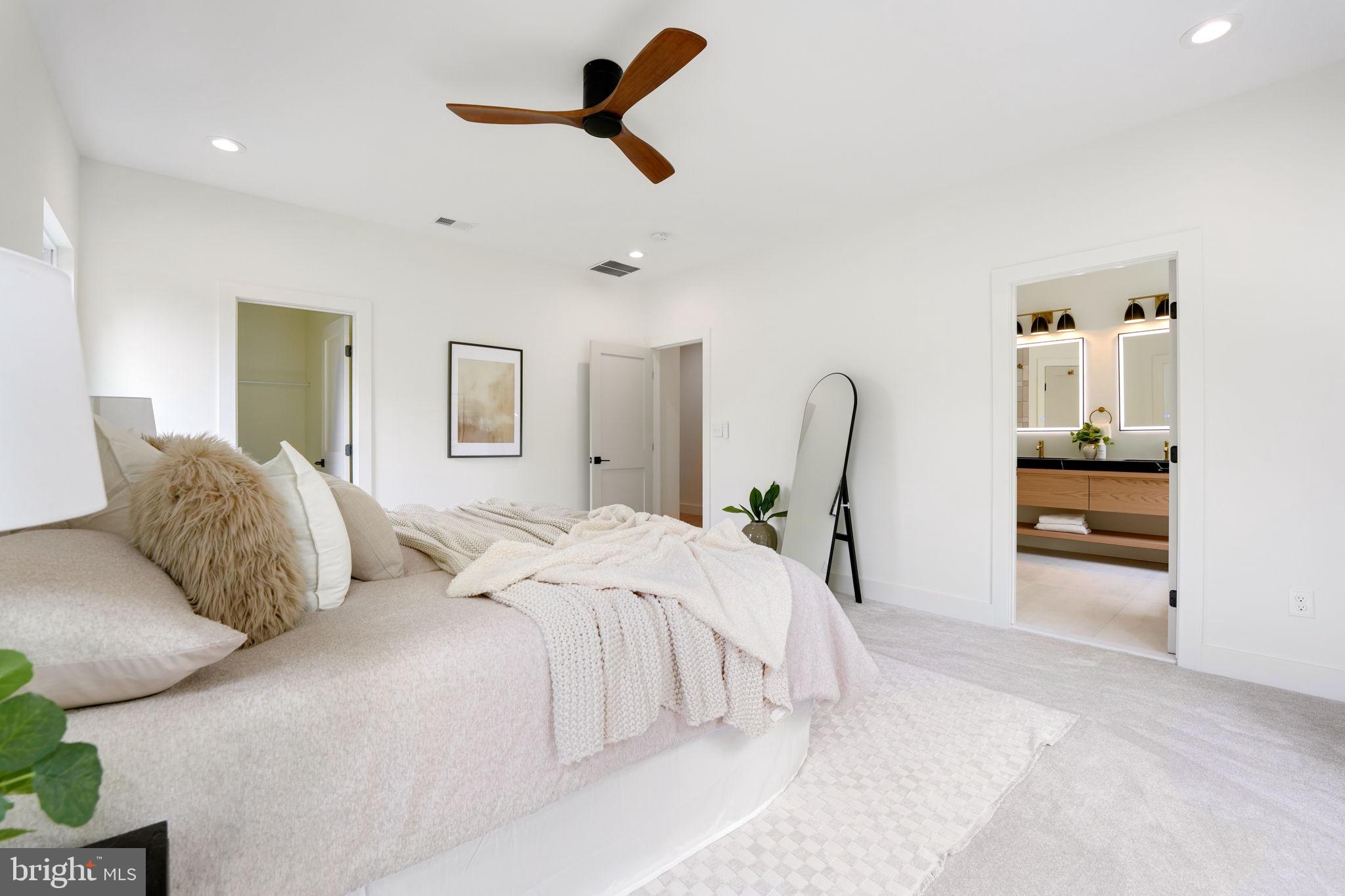 1703 Shenandoah Road Alexandria, VA 22308 - Photo 23 of 54