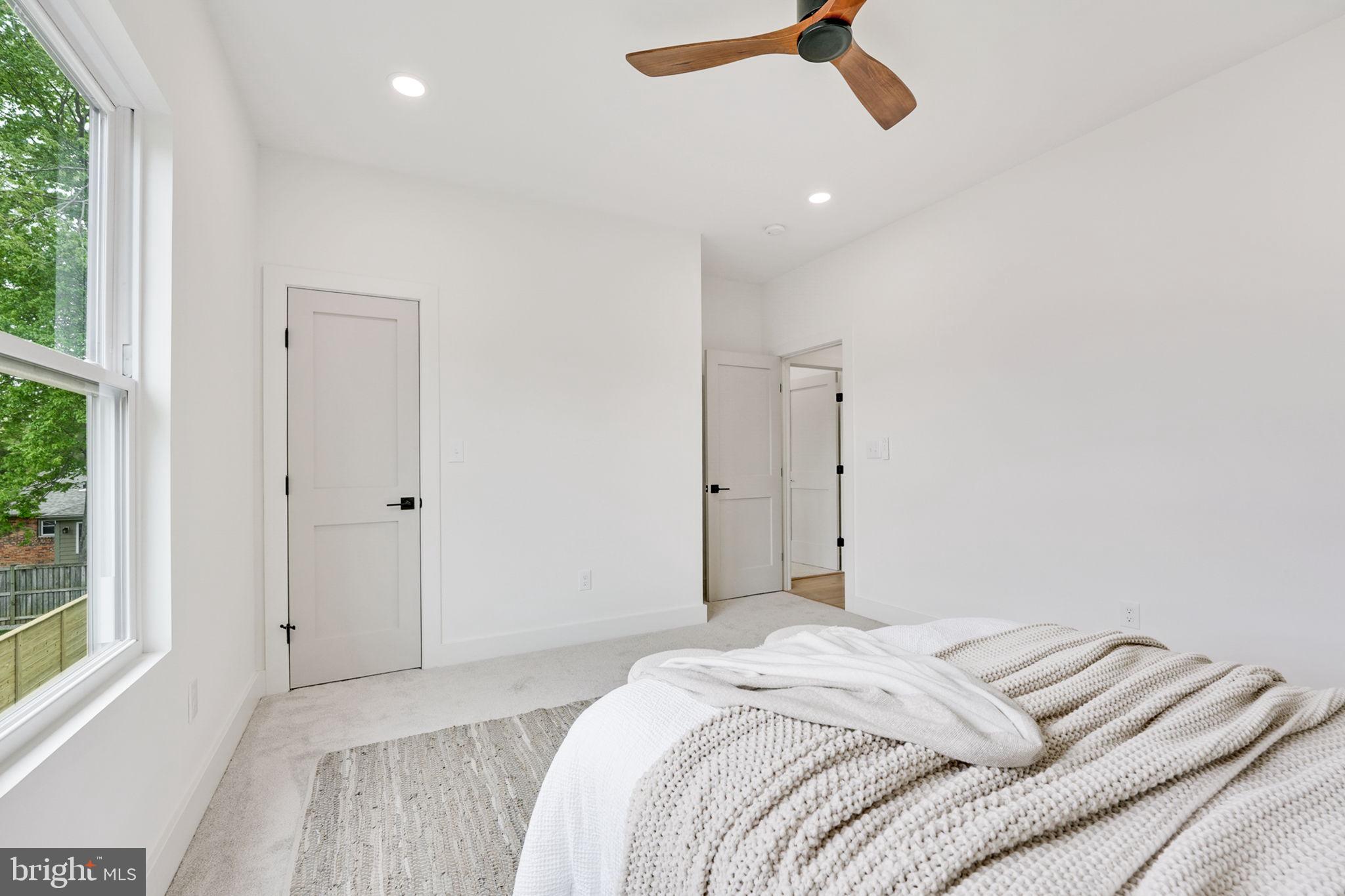1703 Shenandoah Road Alexandria, VA 22308 - Photo 31 of 54