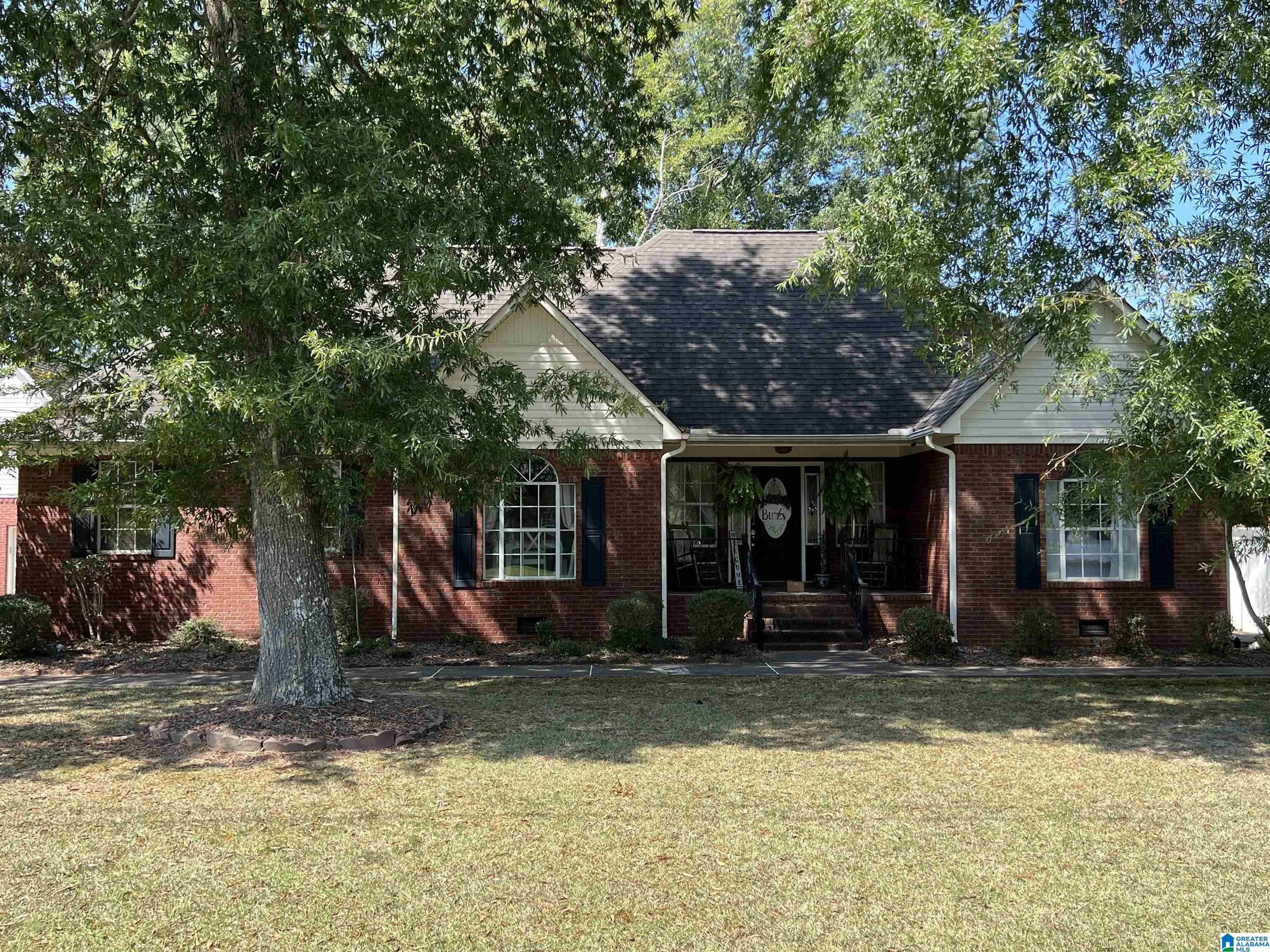 112 Cove Creek Road Rainbow City, AL 35906 - Photo 1 of 44