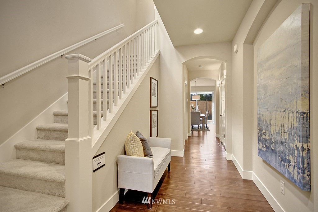 16823 37th Drive Southeast Bothell, WA 98012 - Photo 2 of 17 Gallery Image 2
