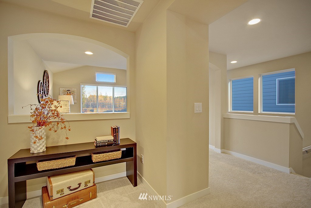 16823 37th Drive Southeast Bothell, WA 98012 - Photo 12 of 17 Gallery Image 12