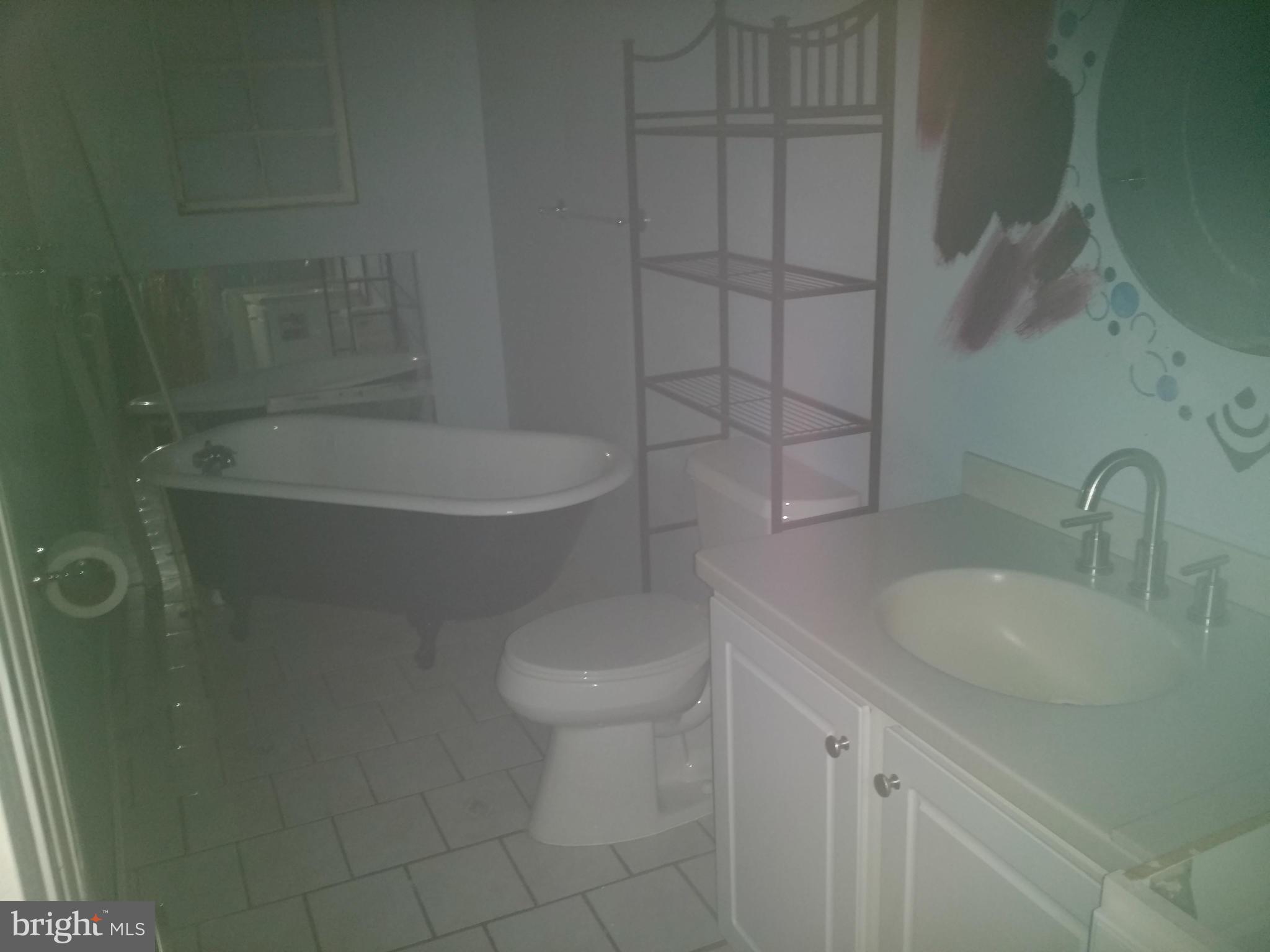 6724 Ford Road Frederick, MD 21702 - Photo 5 of 11 Bath