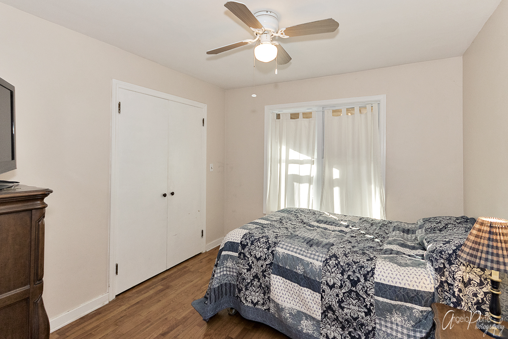 1811 Riverside Drive McHenry, IL 60051 - Photo 12 of 28 Gallery Image 12