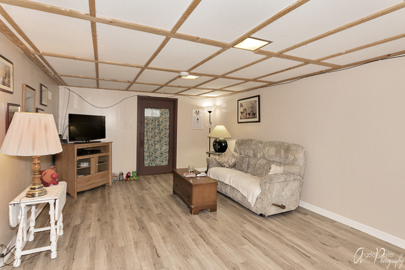 1811 Riverside Drive McHenry, IL 60051 - Photo 17 of 28 Gallery Image 17
