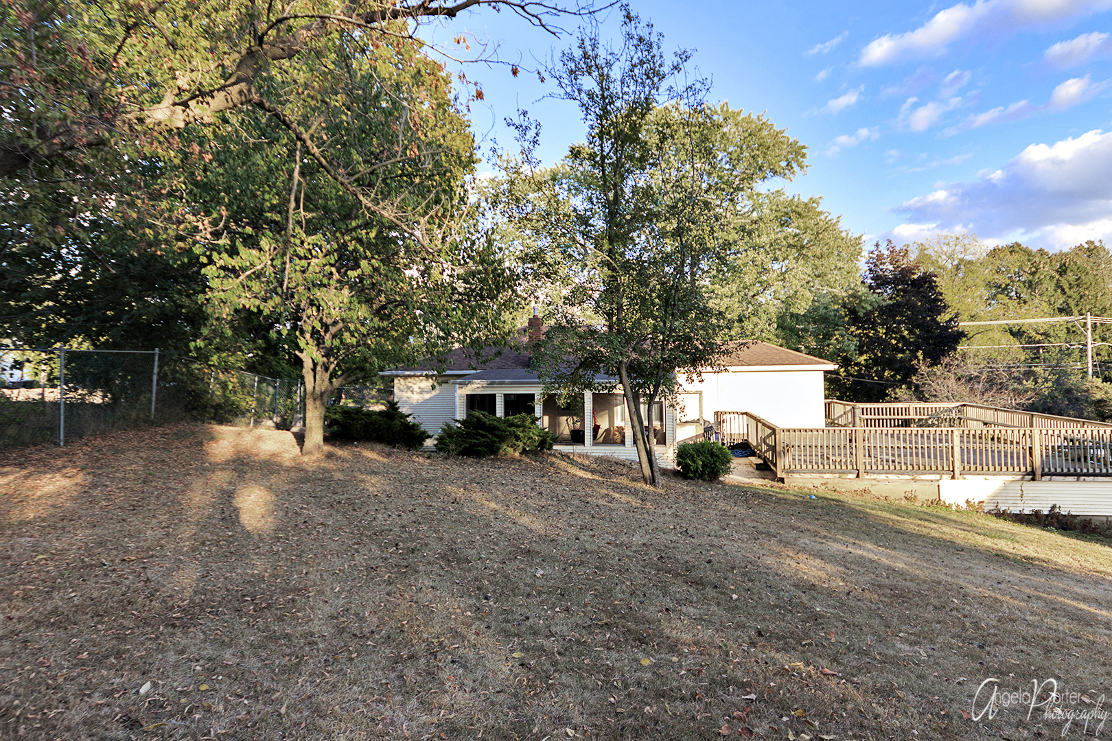 1811 Riverside Drive McHenry, IL 60051 - Photo 26 of 28 Gallery Image 26