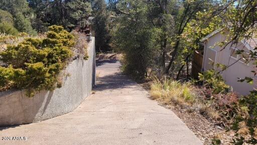 606 East Timber Drive Payson, AZ 85541 - Photo 33 of 34 Driveway