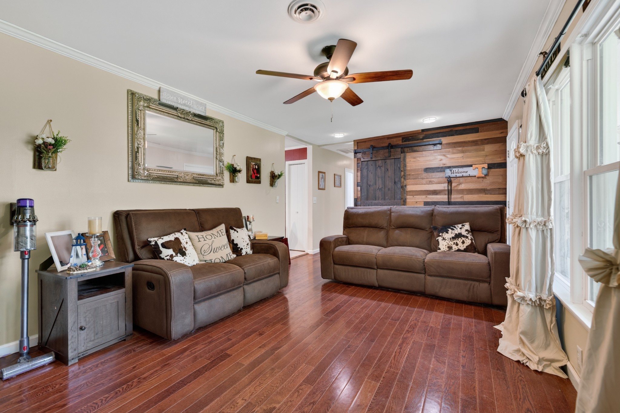 313 Valley View Road Dover, TN 37058 - Photo 10 of 34