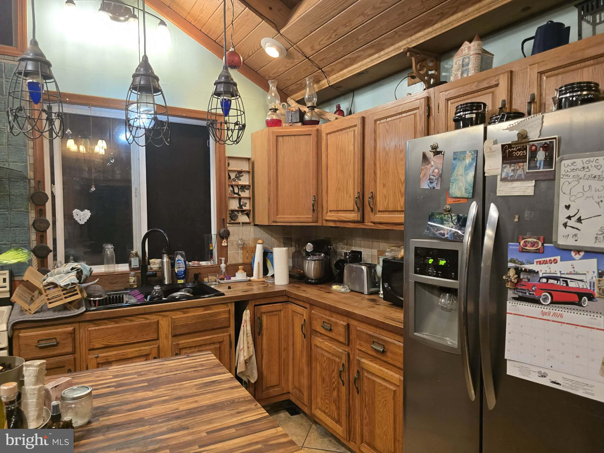446 Spring Drive Stanardsville, VA 22973 - Photo 4 of 46