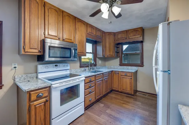 $315,000 | 41 East Royal Vale, Edgerton, WI 53534