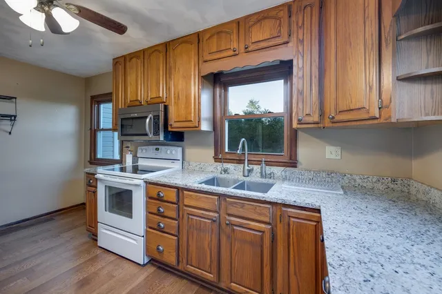 $315,000 | 41 East Royal Vale, Edgerton, WI 53534