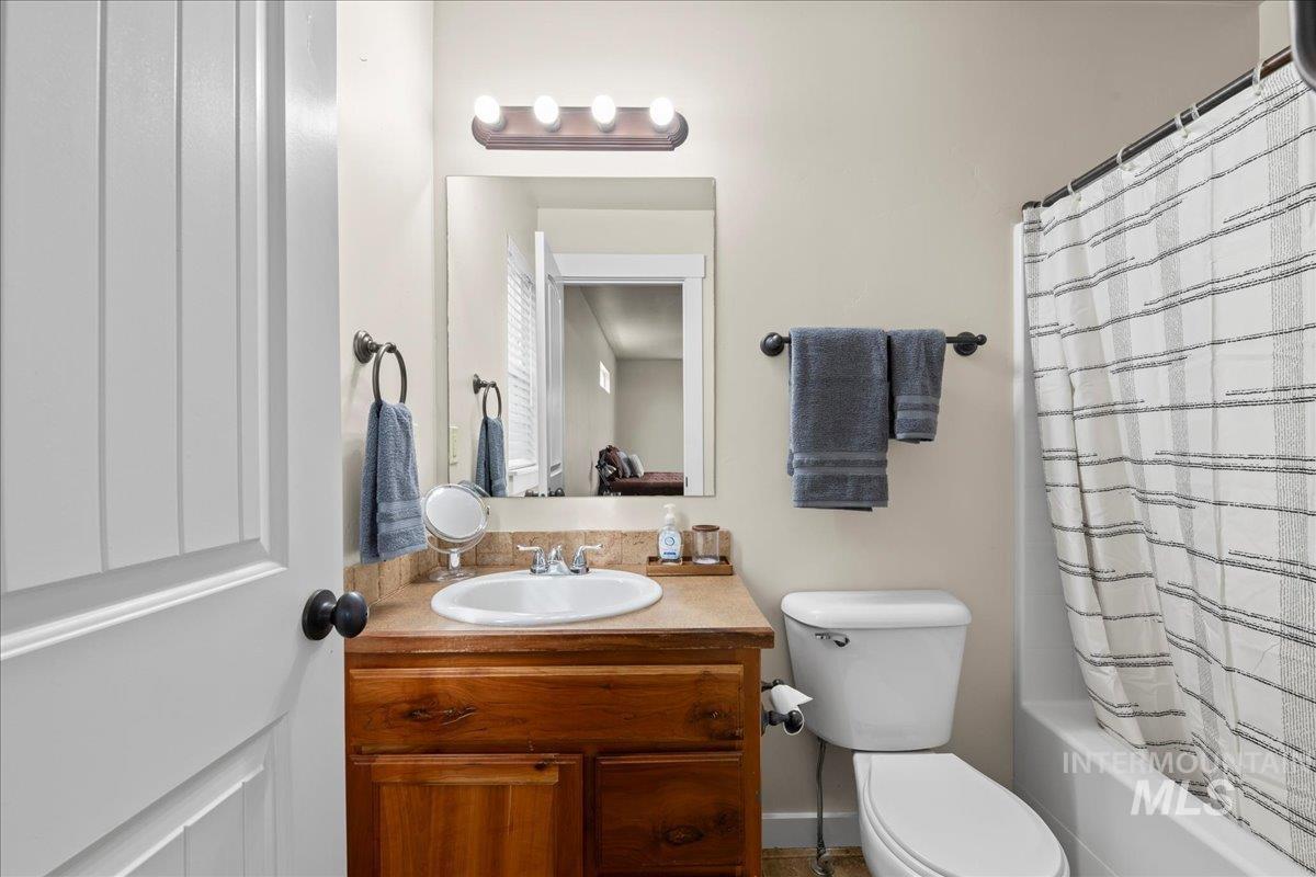 2586 North Mitchell Street Boise, ID 83704 - Photo 12 of 19