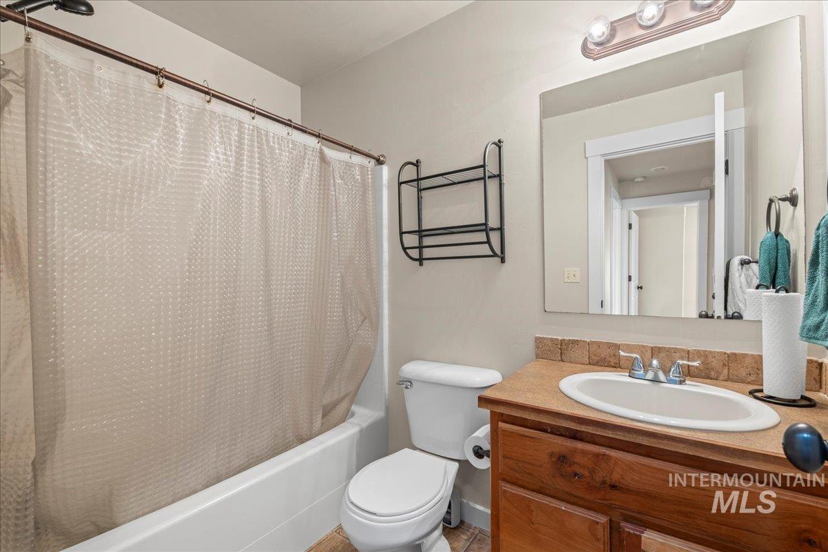 2586 North Mitchell Street Boise, ID 83704 - Photo 14 of 19