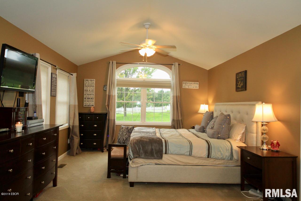2050 North Reed Station Road Carbondale, IL 62901 - Photo 20 of 43