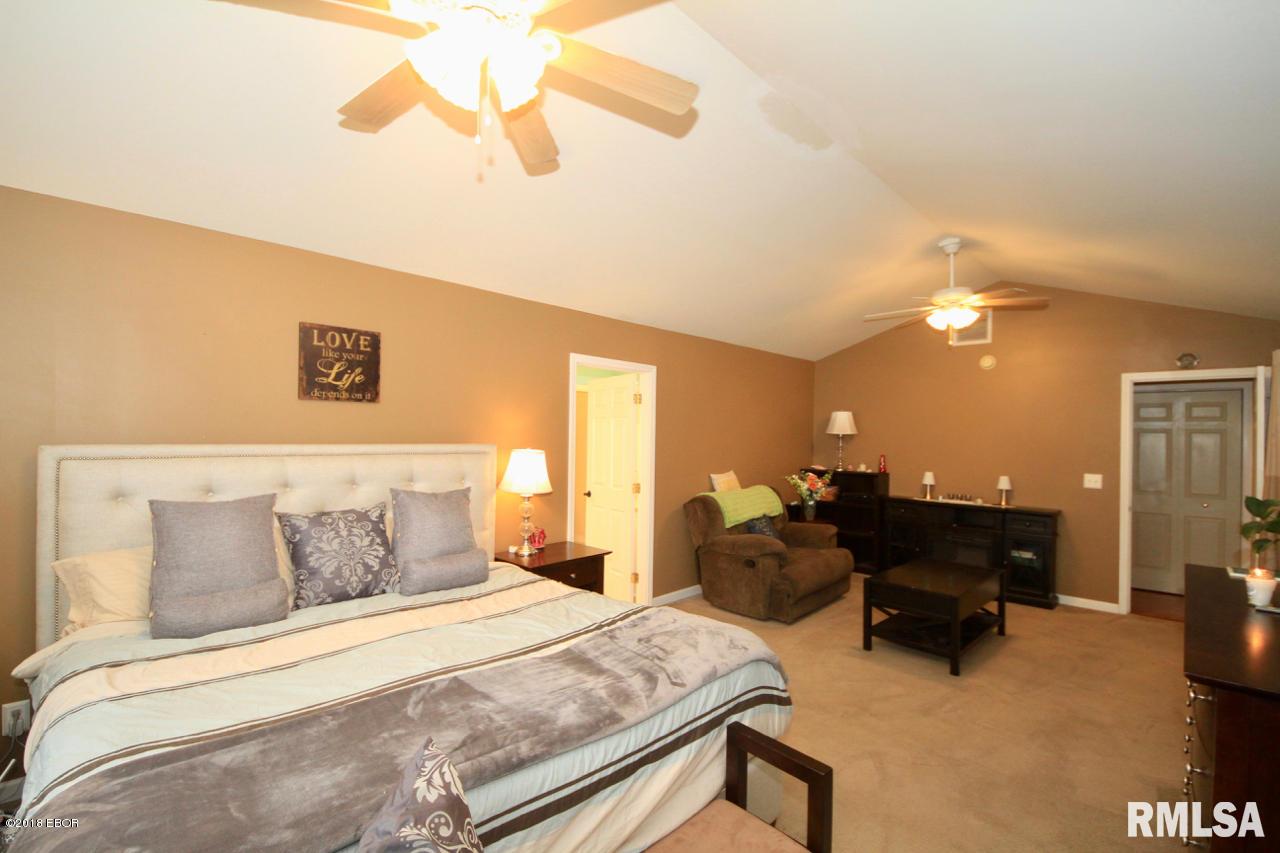 2050 North Reed Station Road Carbondale, IL 62901 - Photo 21 of 43