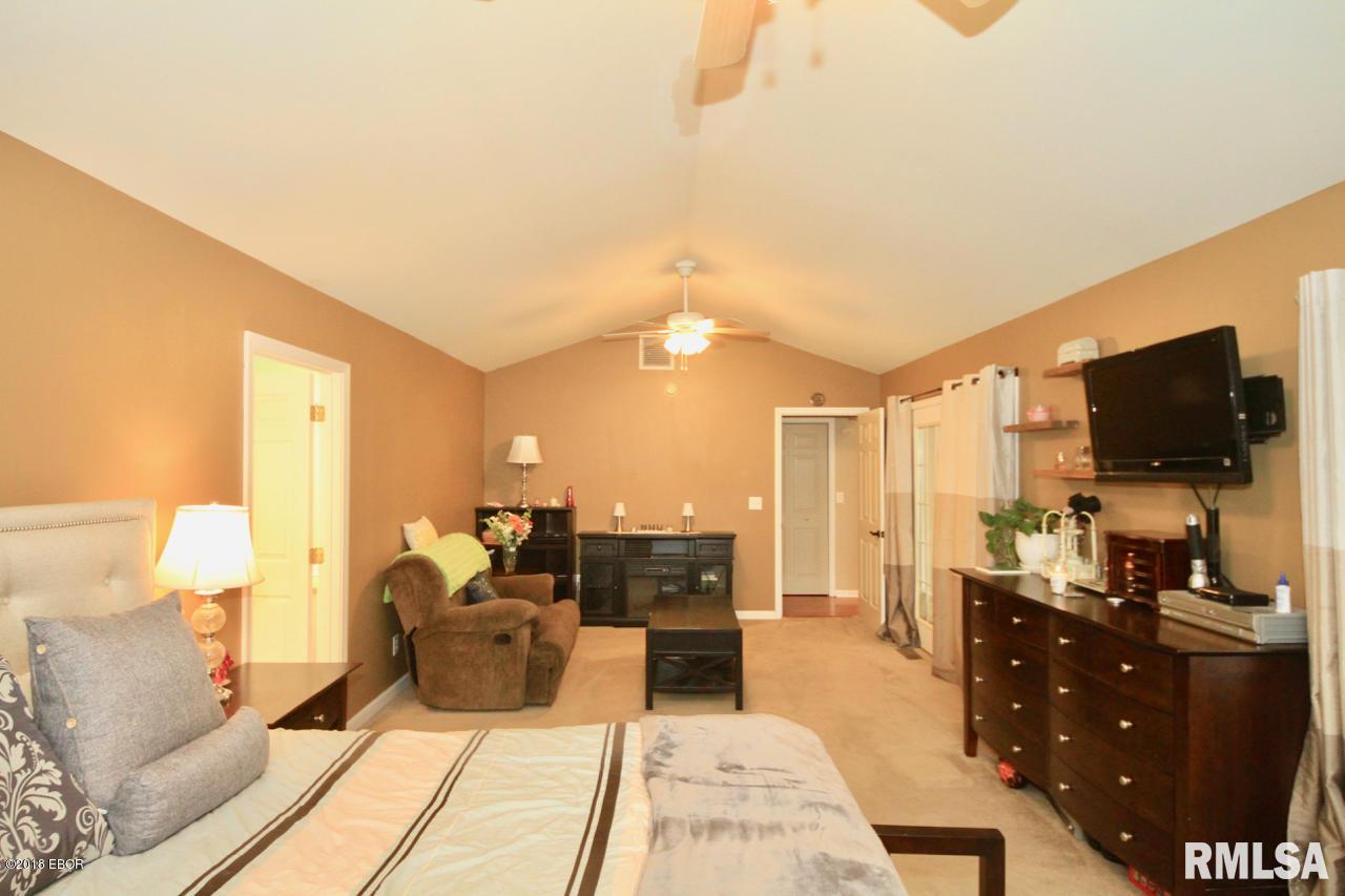 2050 North Reed Station Road Carbondale, IL 62901 - Photo 22 of 43