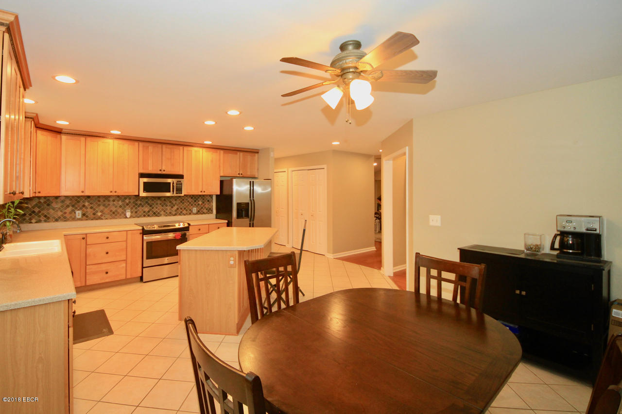 2050 North Reed Station Road Carbondale, IL 62901 - Photo 7 of 43